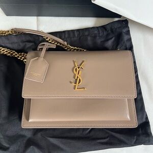 Like New! YSL Medium Sunset Bag - Limited Edition Color